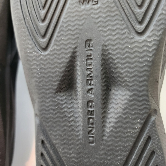 Under Armour Locker II Unisex Comfort Slides Mens Size 8 Womens Size 9 Black - Picture 6 of 7